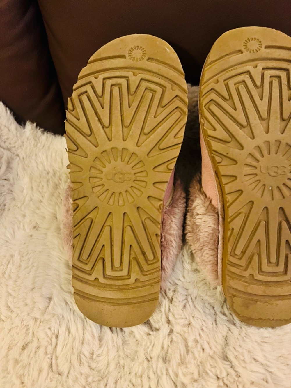 UGG Women’s Shearling-Lined Slippers in Dusty Pink - Picture 14 of 15